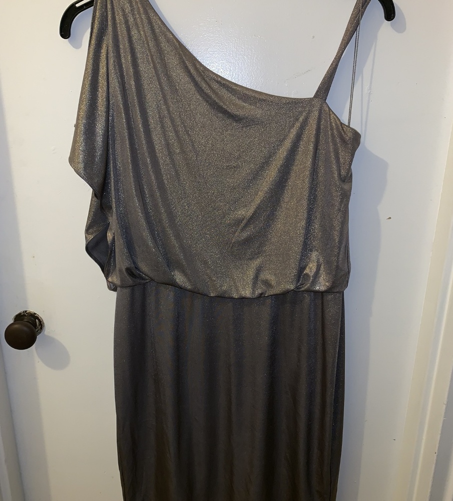 woman party dress